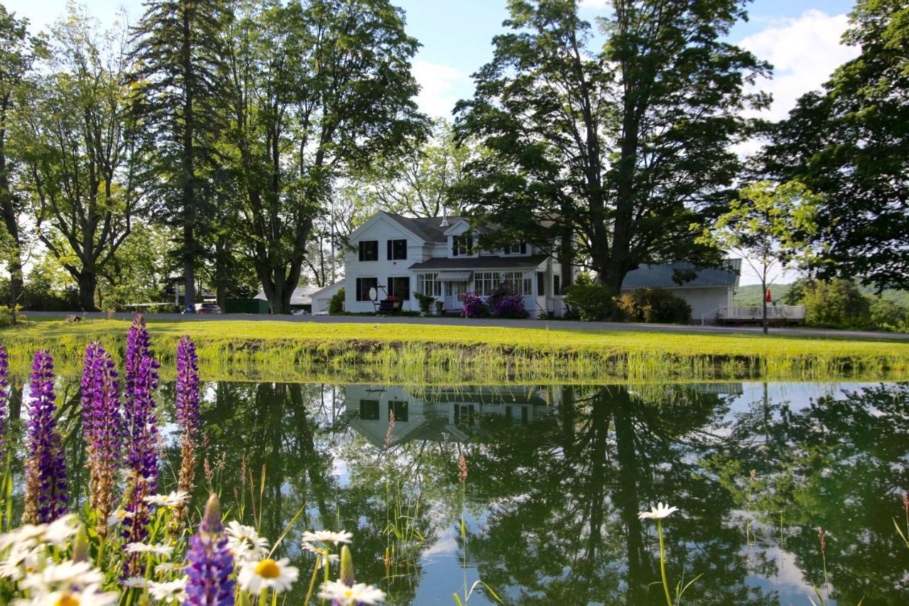 Enfield Manor Bed&Breakfast And Vacation Rental Newfield 外观 照片