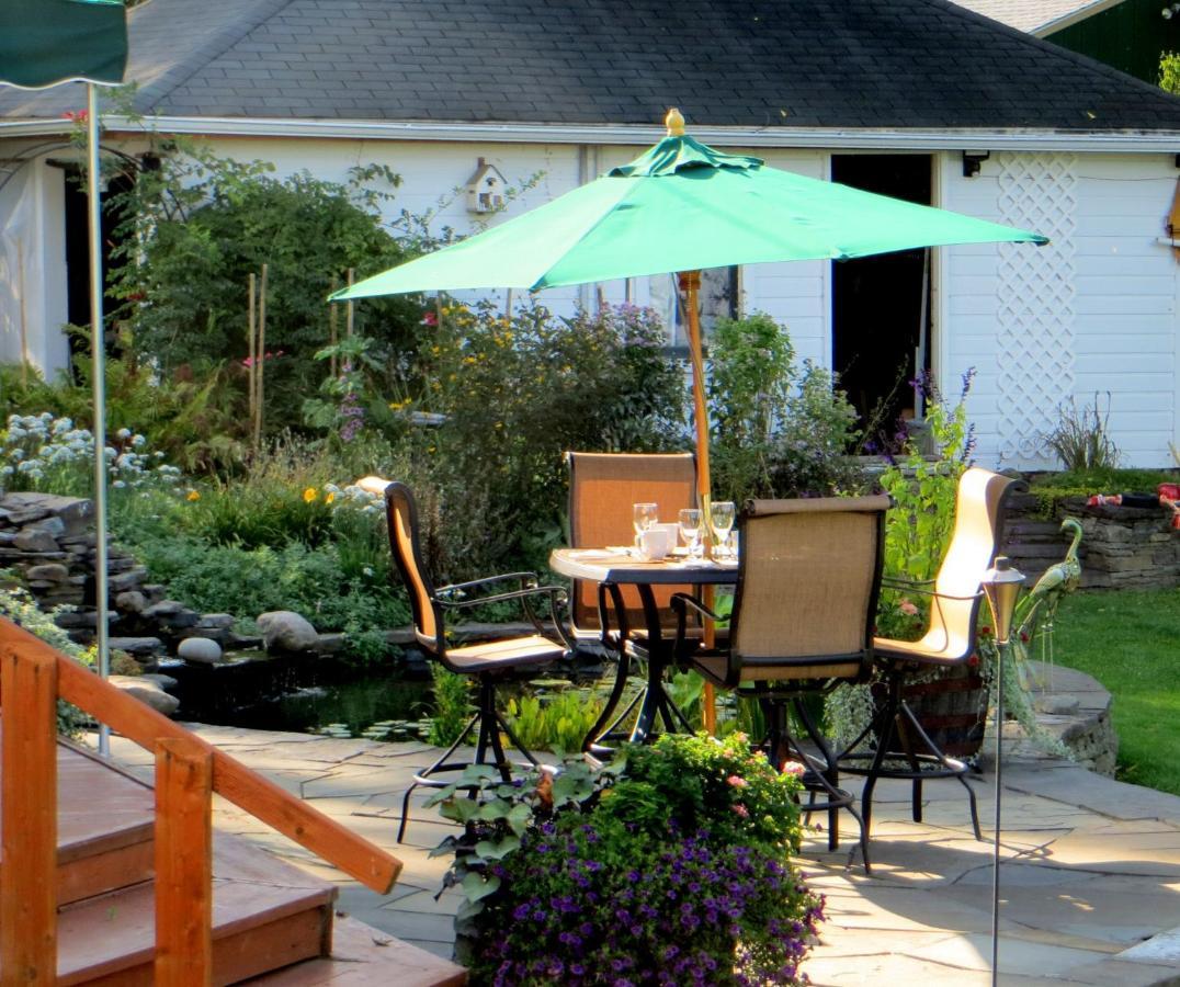 Enfield Manor Bed&Breakfast And Vacation Rental Newfield 外观 照片